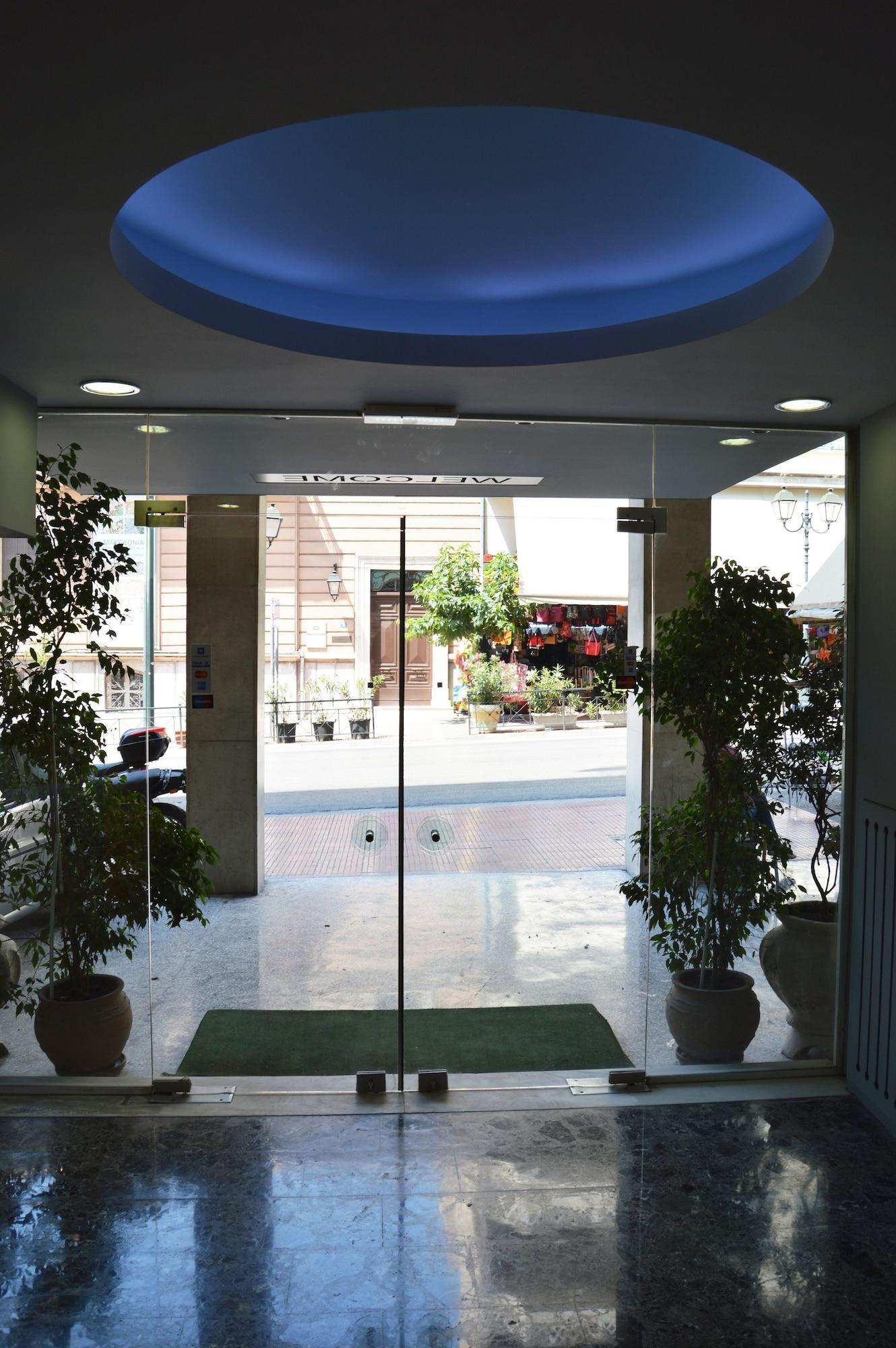 Vista Exterior Diros Hotel