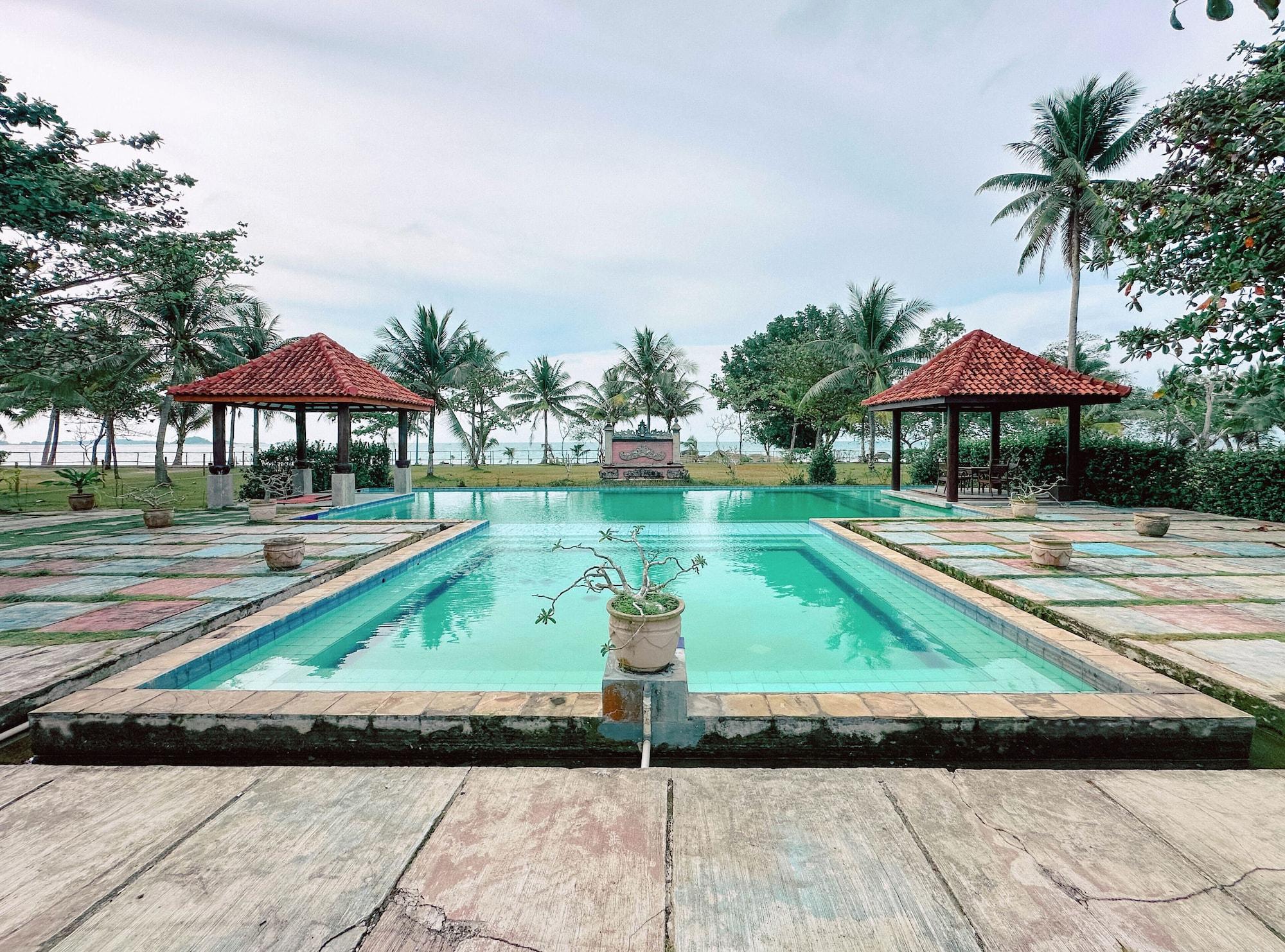 Vista Piscina LORIN BELITUNG