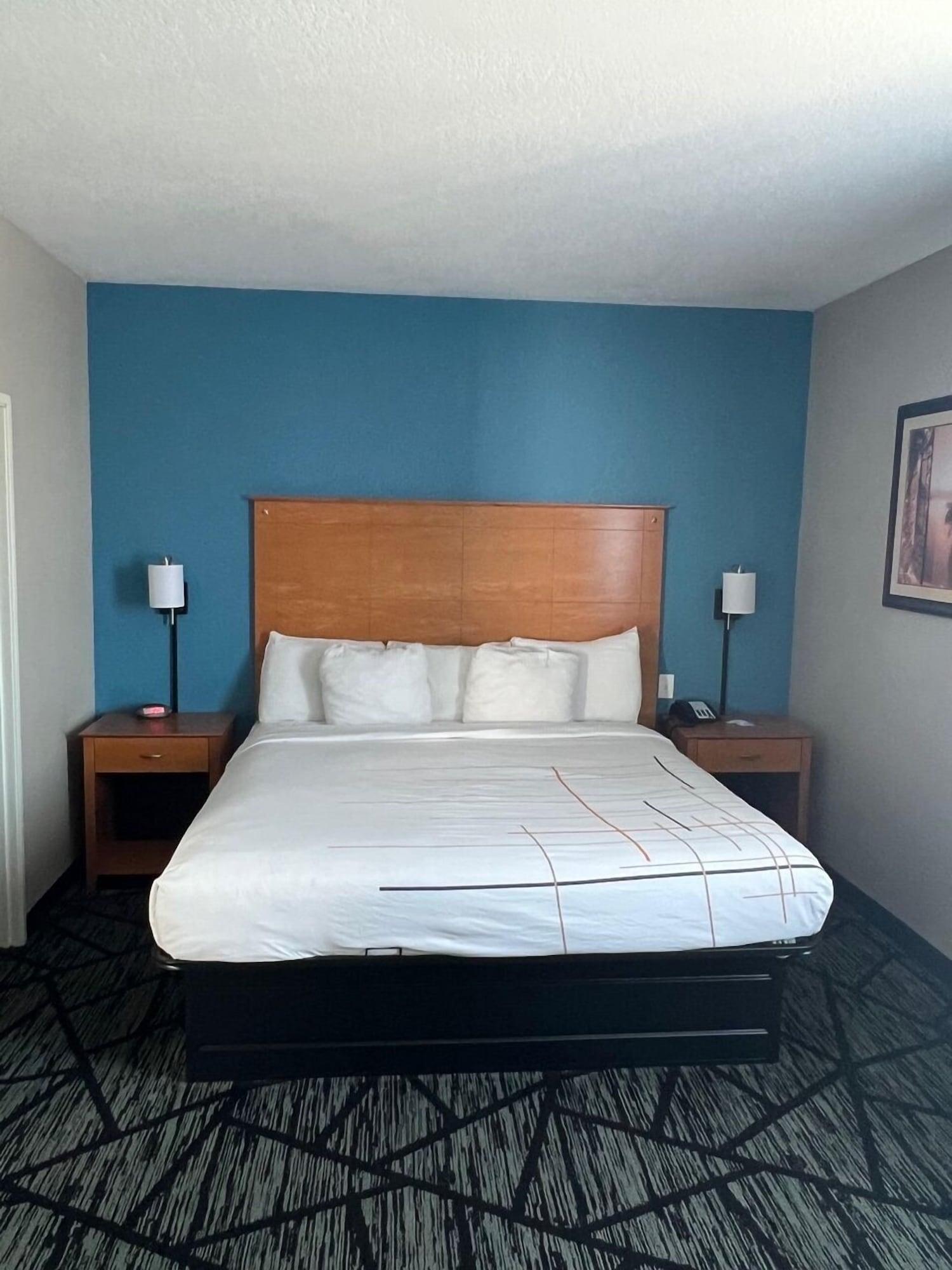 Habitación La Quinta Inn & Suites by Wyndham Alvarado