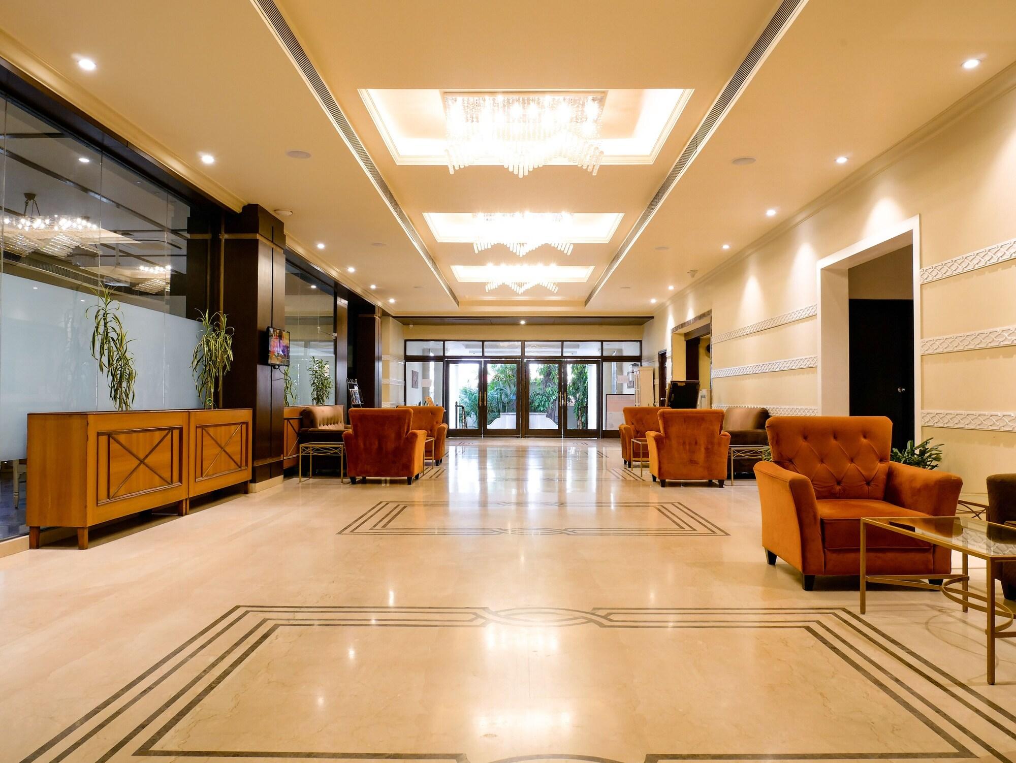 Vista Lobby Diamond Hotel