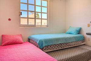 Renta temporal - Family House with Private Jacuzzi & Pool