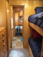 Alojamiento - Vintage remodeled 1952 trailer with wonderful views of the mountains.