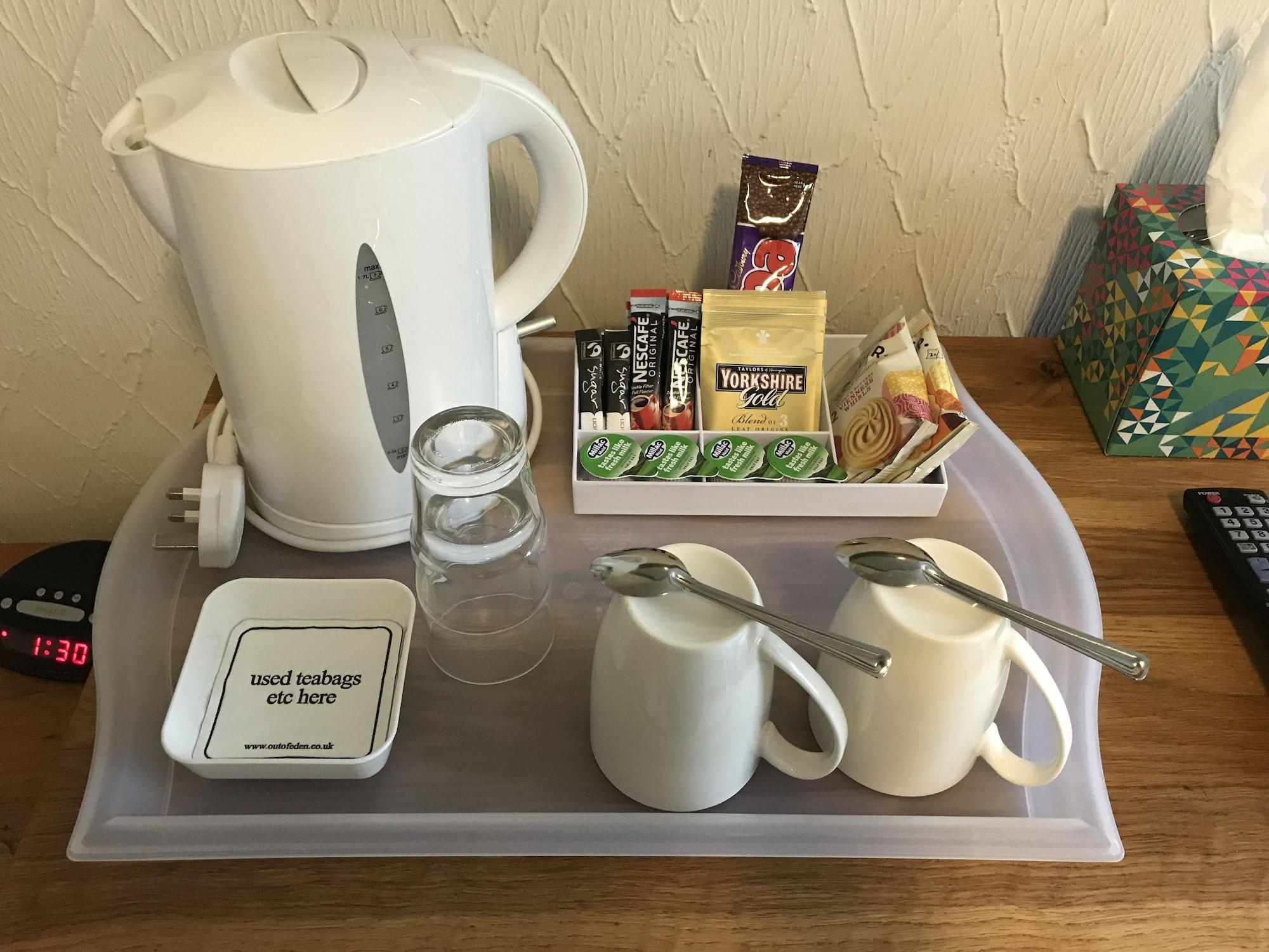 Set de Habitación Bridge Farm Hotel