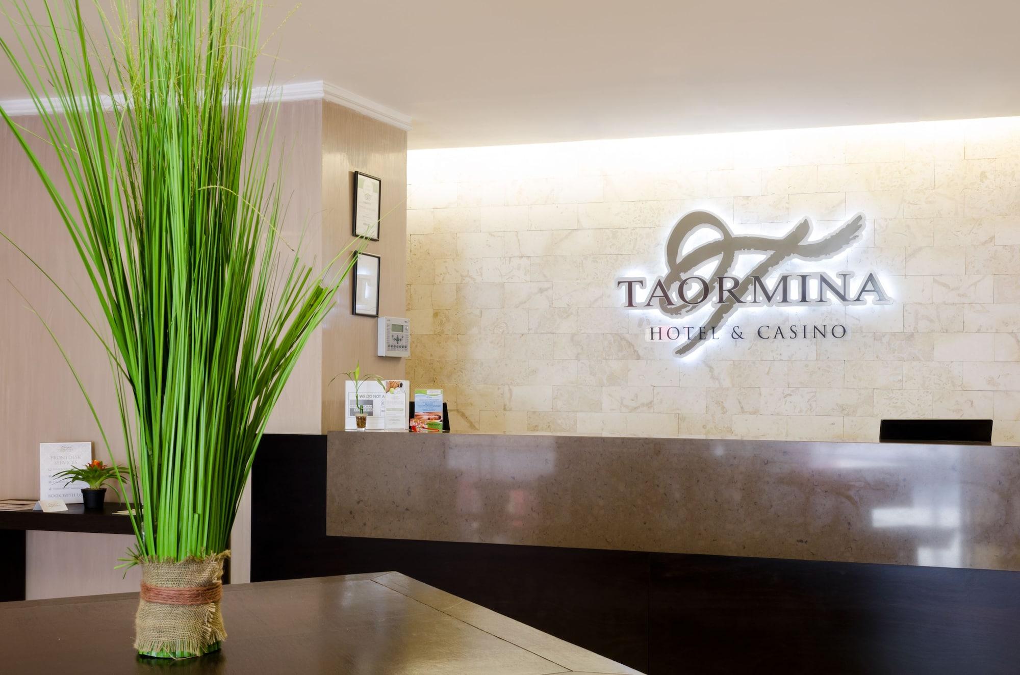 Vista Lobby Taormina Hotel and Casino