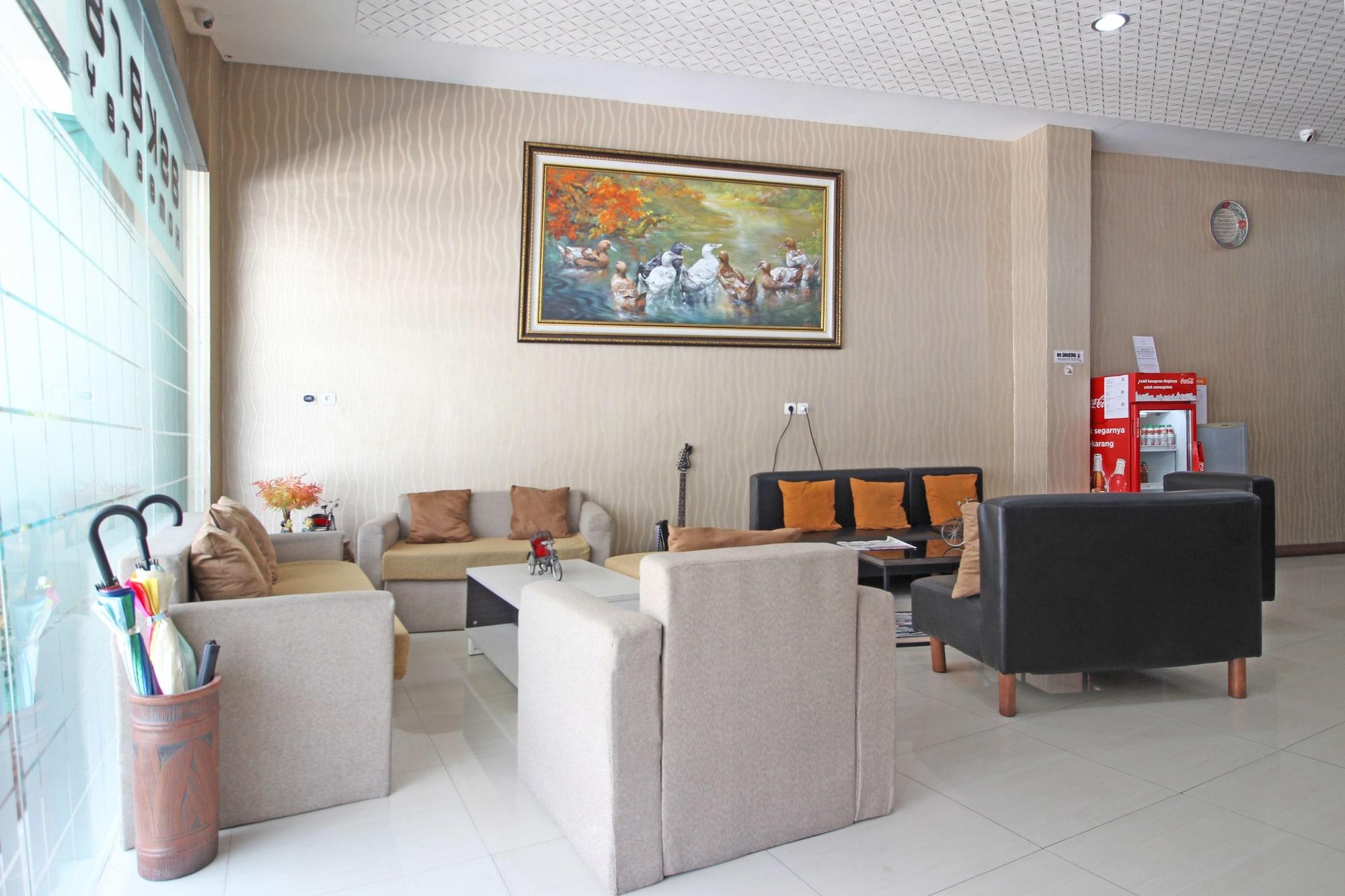 Vista Lobby RedDoorz near UNS Solo