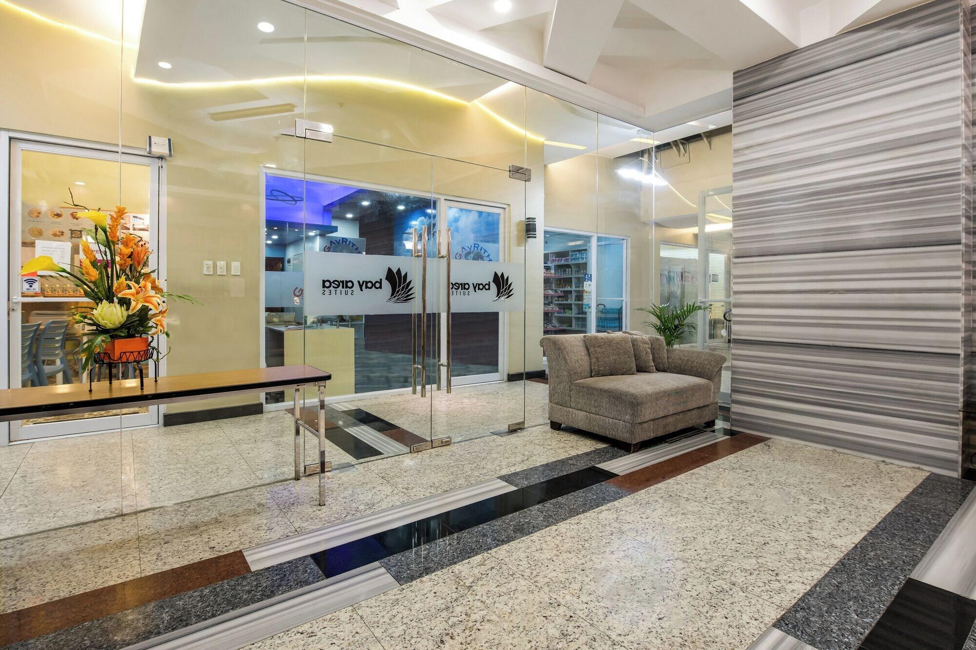 Vista Lobby Homes at Bay Area Suites by SMS Hospitality