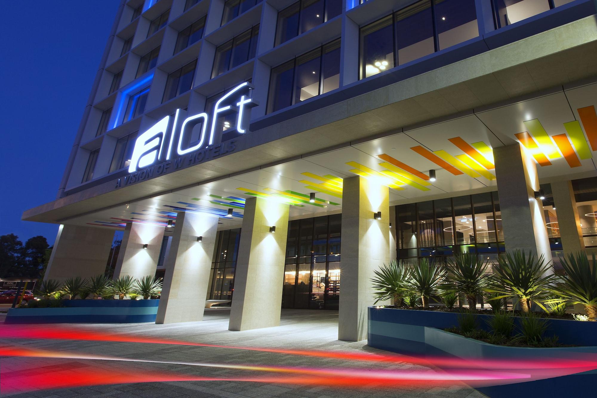 Vista Exterior Aloft Perth