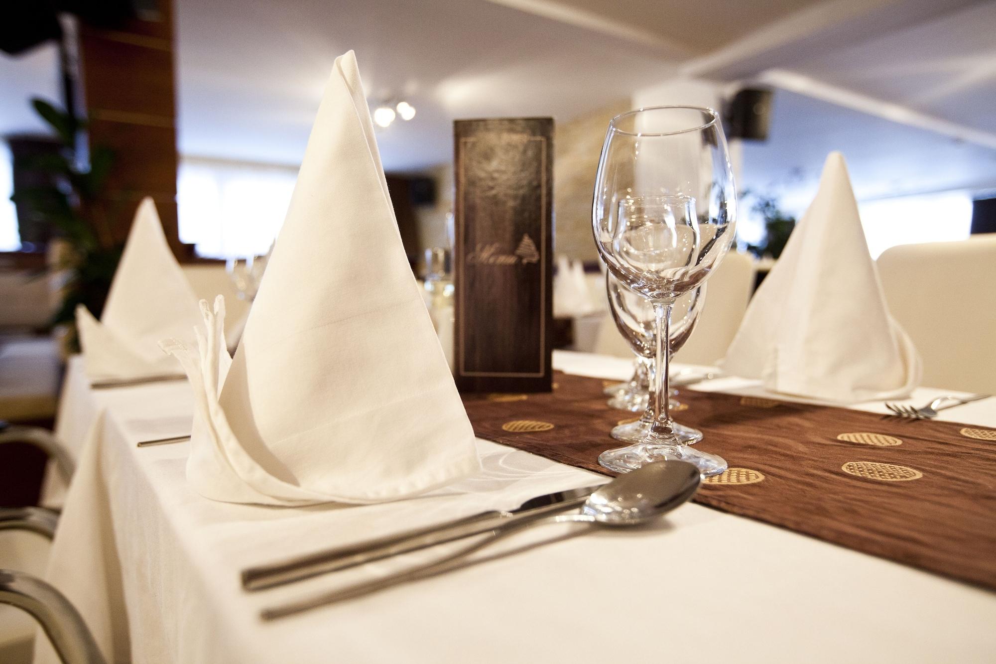 Restaurant Apart Hotel Zoned