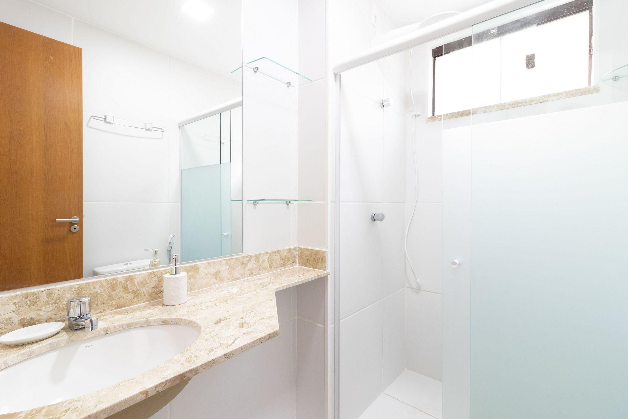 Bathroom IM03 Excelente Apartamento 3 Quartos 500m da Praia e Rio - Imbassaí
