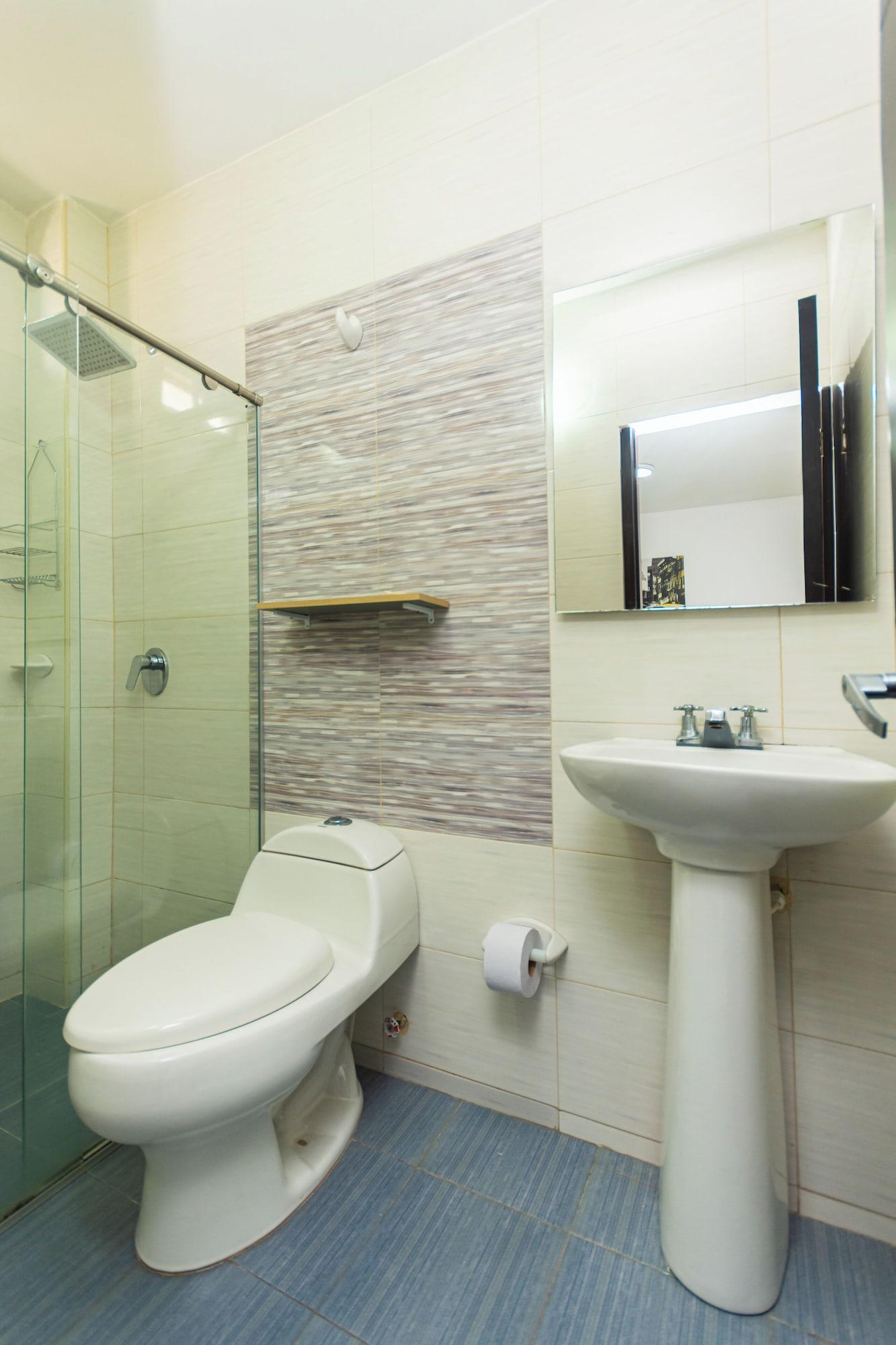 Equipamiento de Habitación Med suites 94