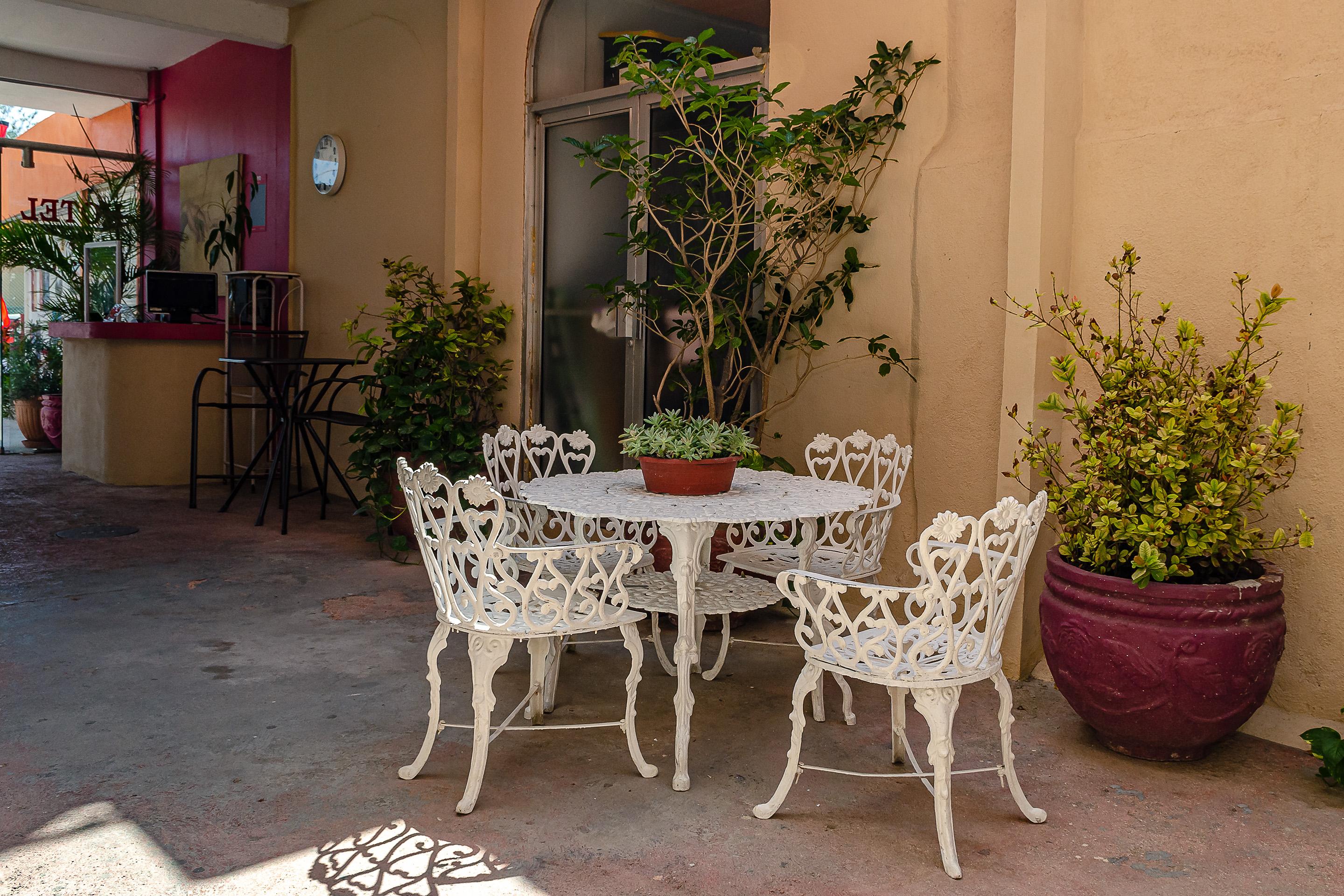 Zona de estar OYO Hotel Cabo Del Sur, Cabo San Lucas