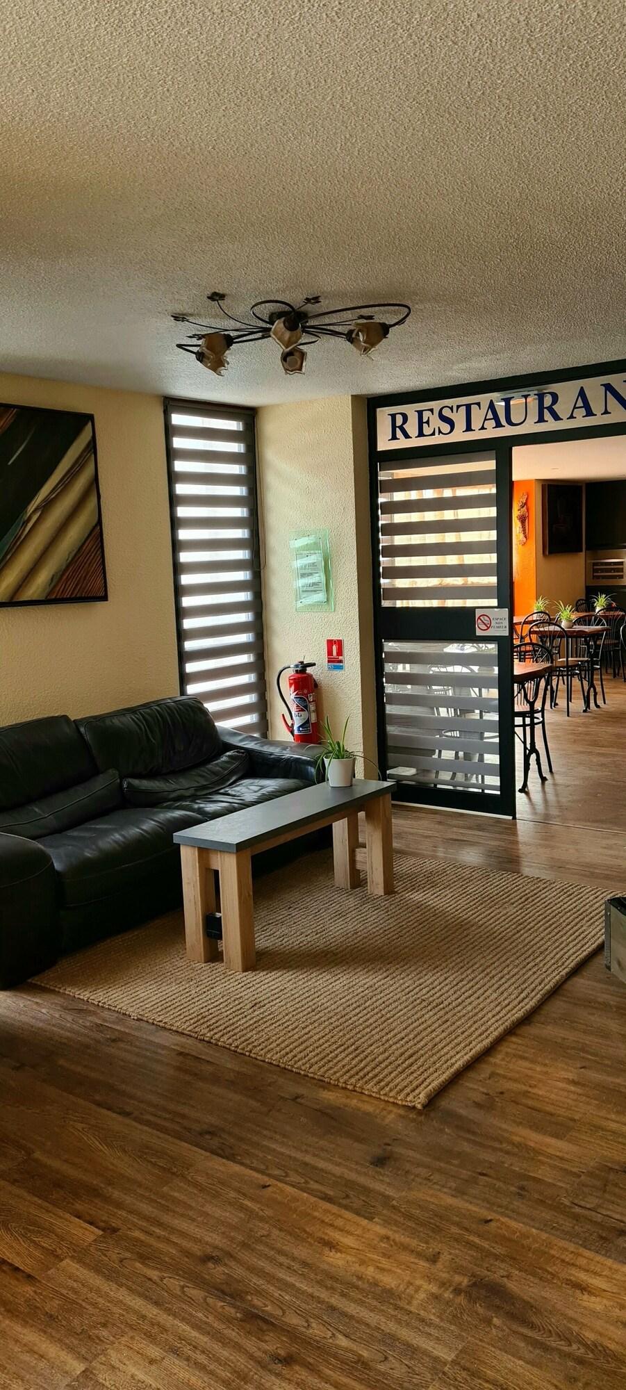 Sala de Reuniones Hôtel L'Etoile - Airport - A61