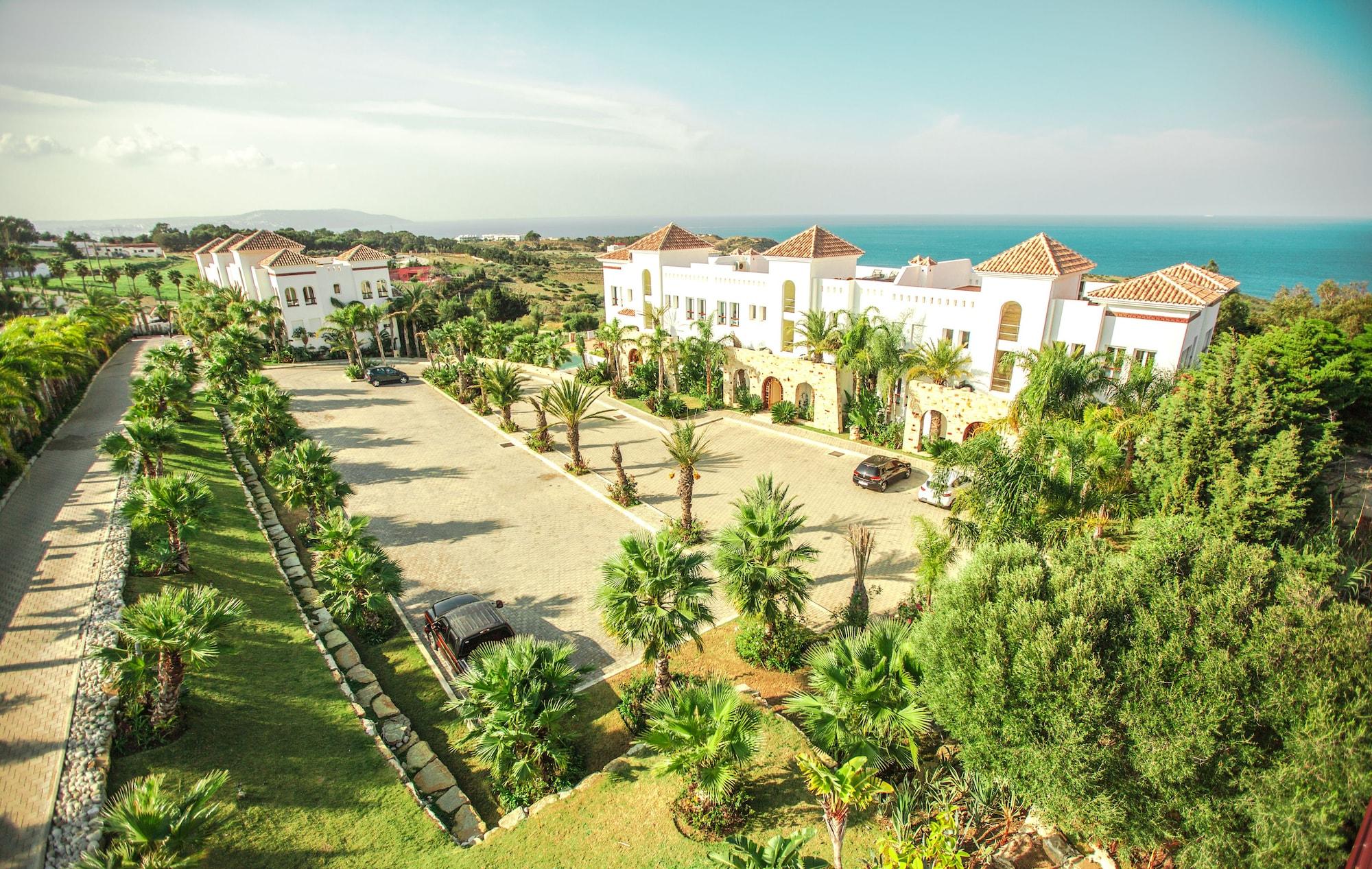Vista Exterior Mnar Castle Apartments