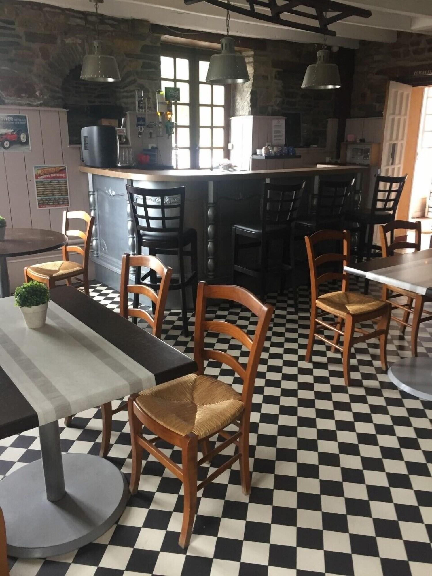 Bar/Salón Hôtel Le Saint Georges