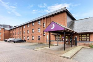 Alojamiento - Premier Inn Birmingham City - Aston