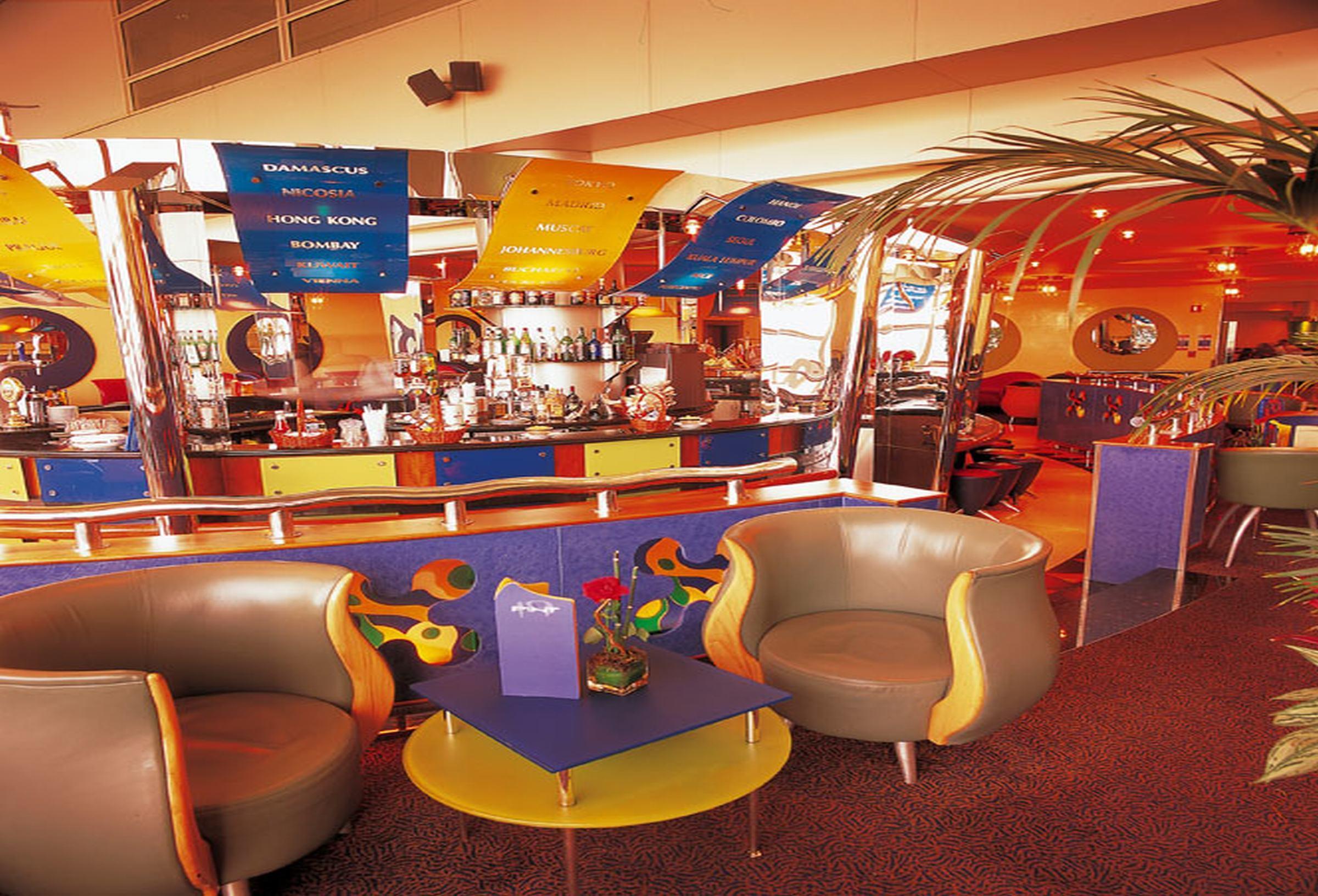 Vista Lobby Dubai International Terminal Hotel