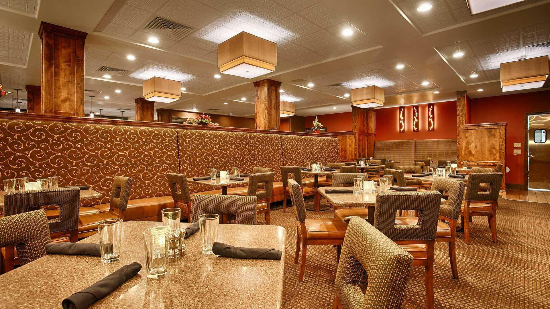 Restaurant Best Western Premier Ivy Inn & Suites