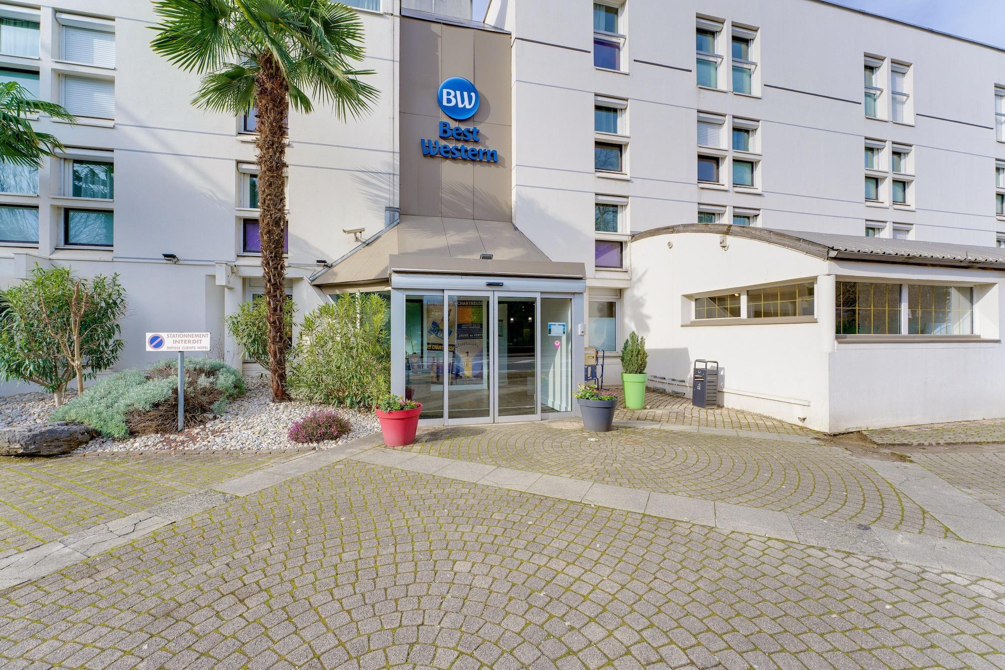 Vista Exterior Best Western Voiron Centre