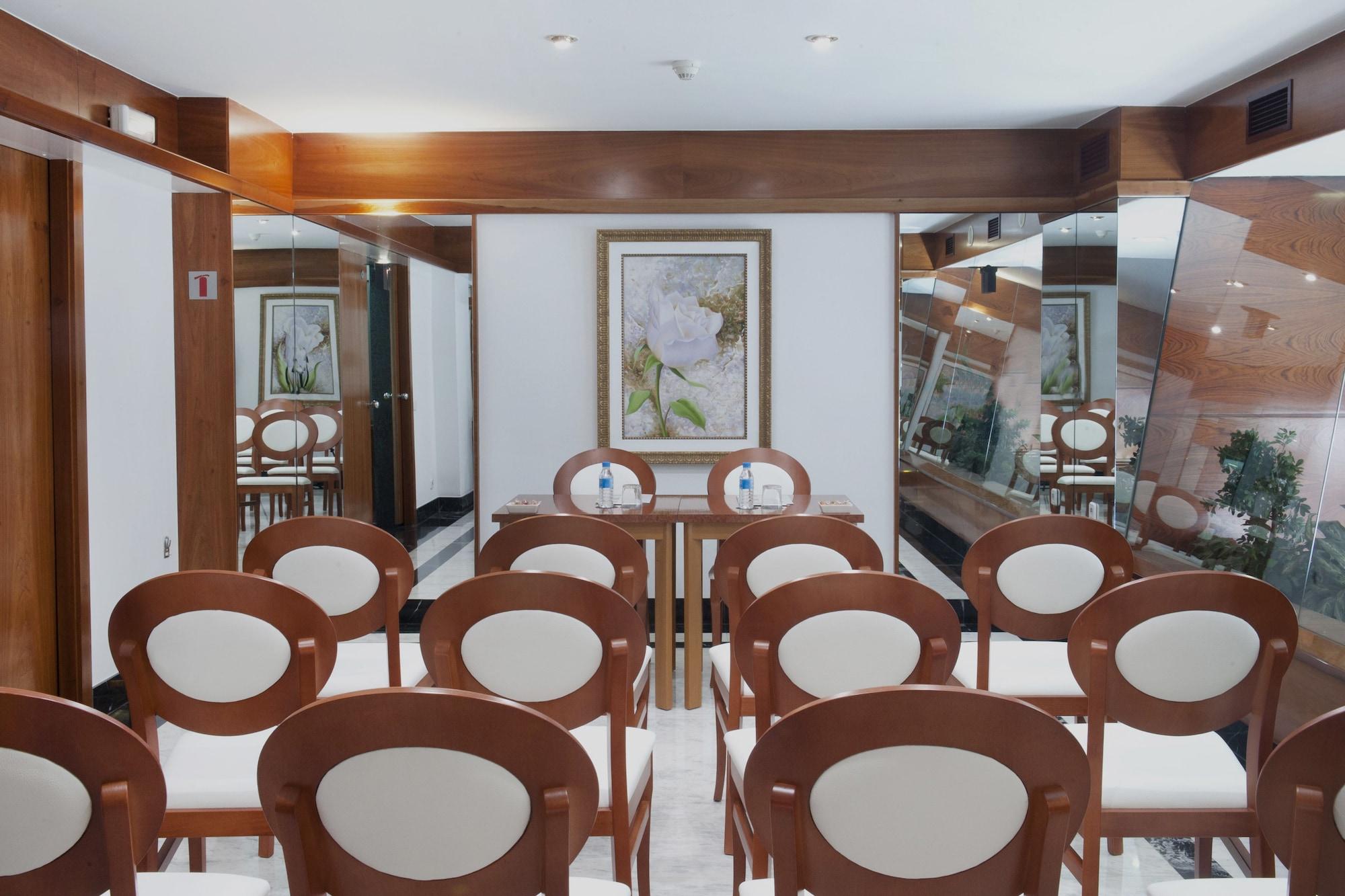 Sala de Reuniones Acacia Suite