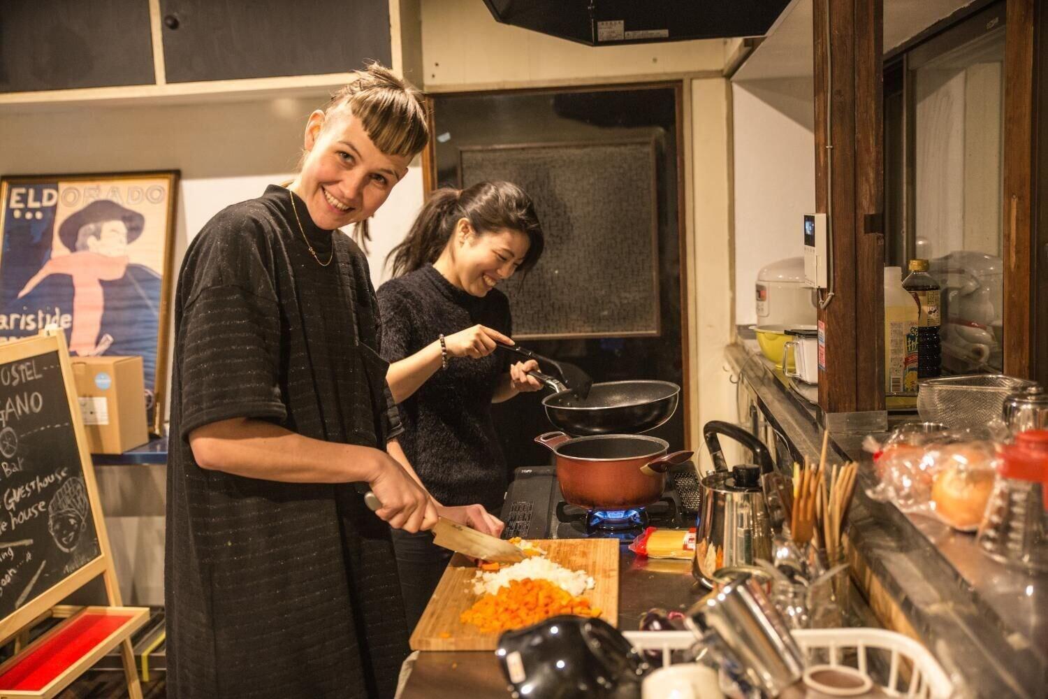 Restaurant Dot Hostel Nagano