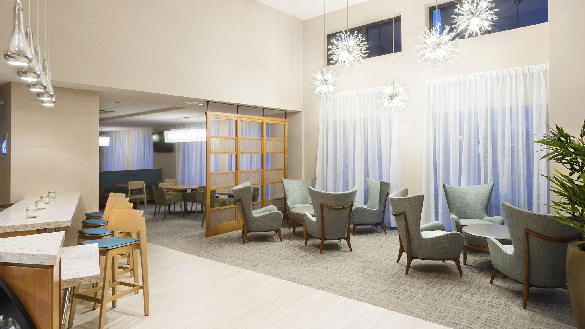 Vista Lobby Hyatt Place Boca Raton/Downtown