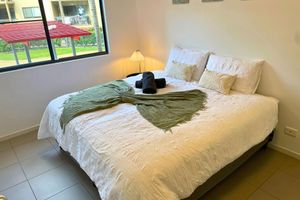 Alquiler Vacacional - Dive In – Cairns Poolside Stay