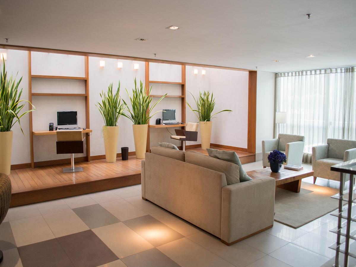 Vista Lobby Salvador Business Flat Apart Hotel