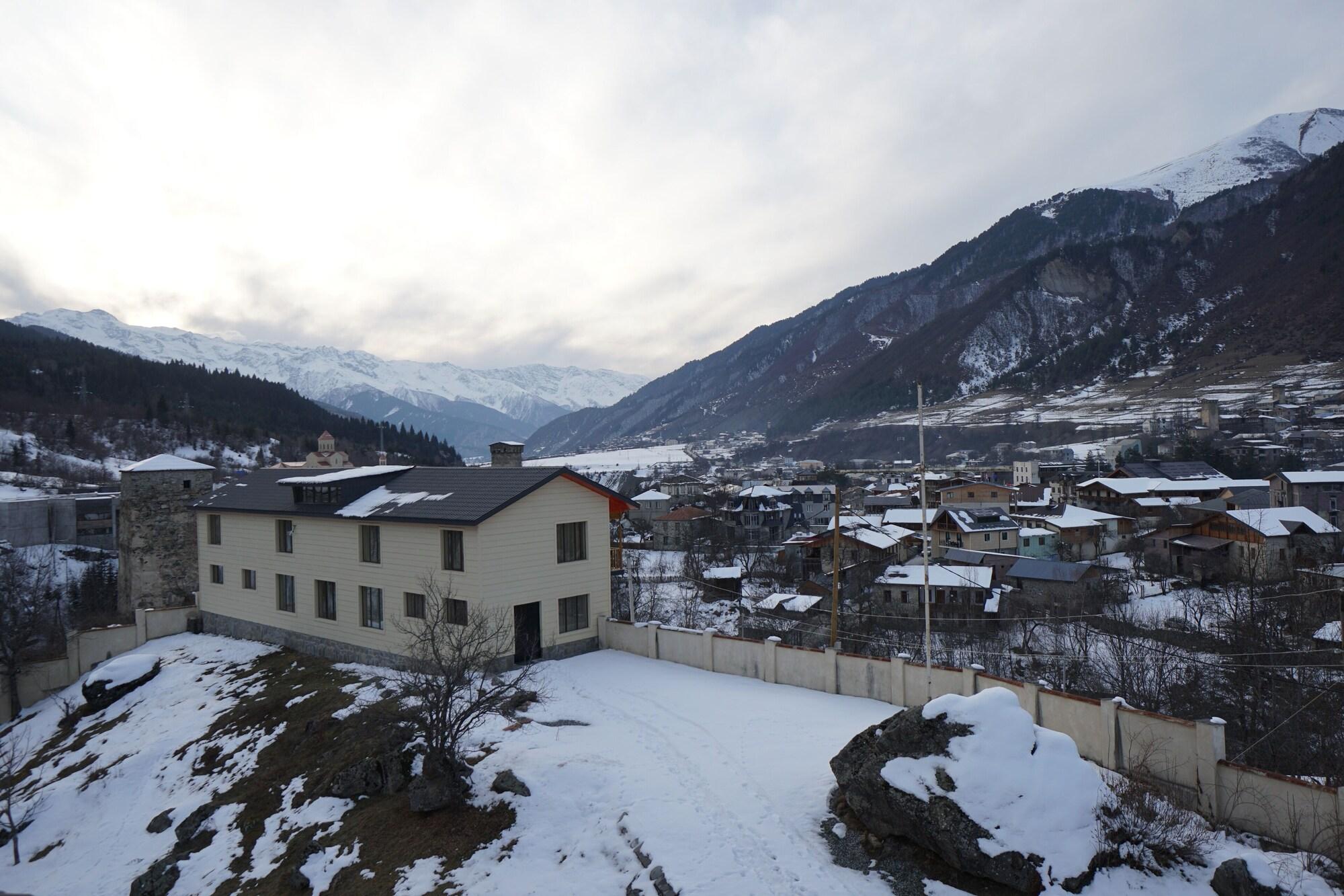 Varios Hotel Mestia Residence
