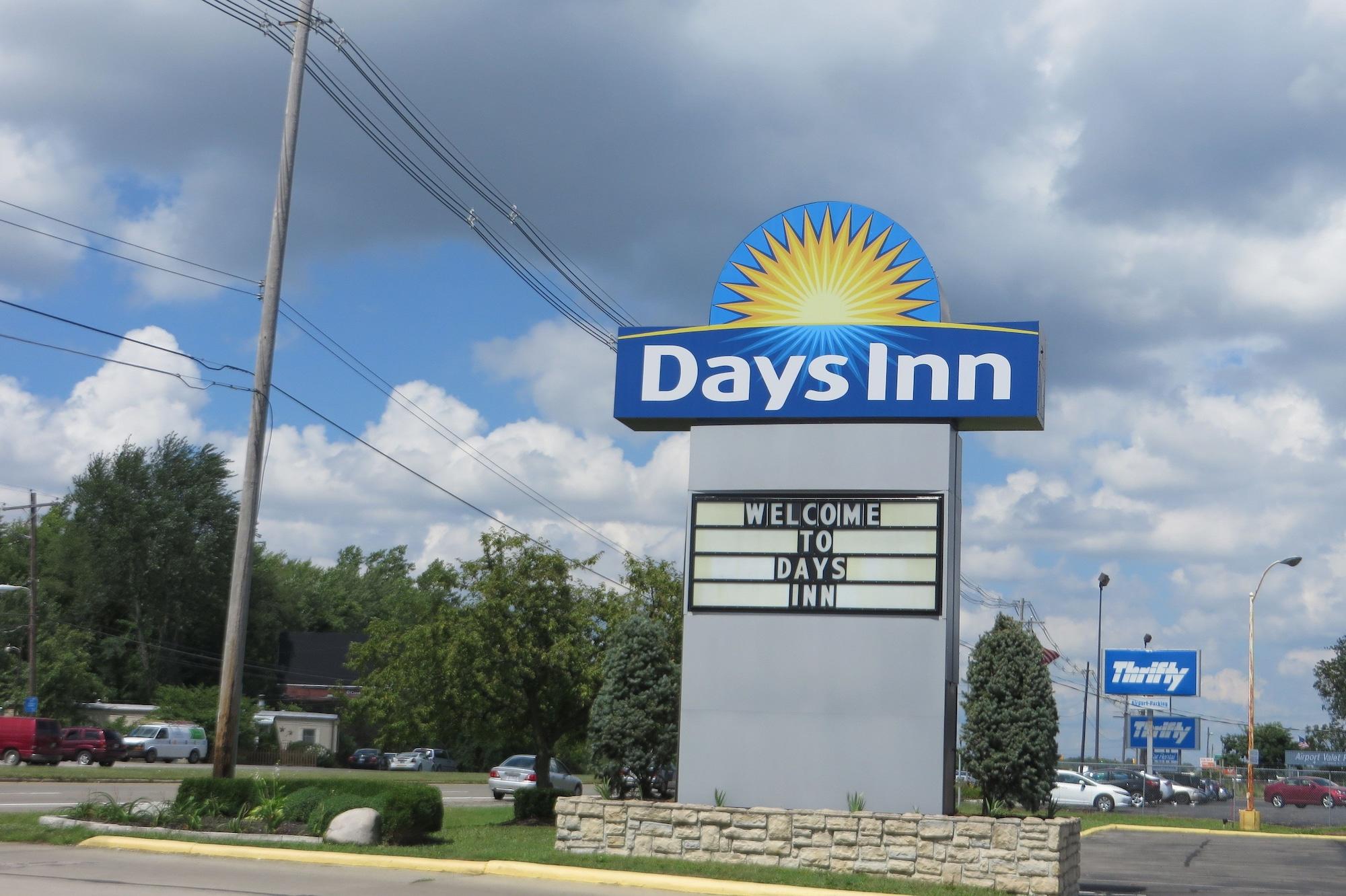 Vista Exterior Days Inn by Wyndham Columbus Airport
