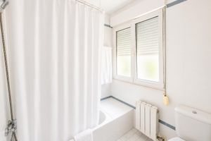 Alojamiento - Hostal EC Leon