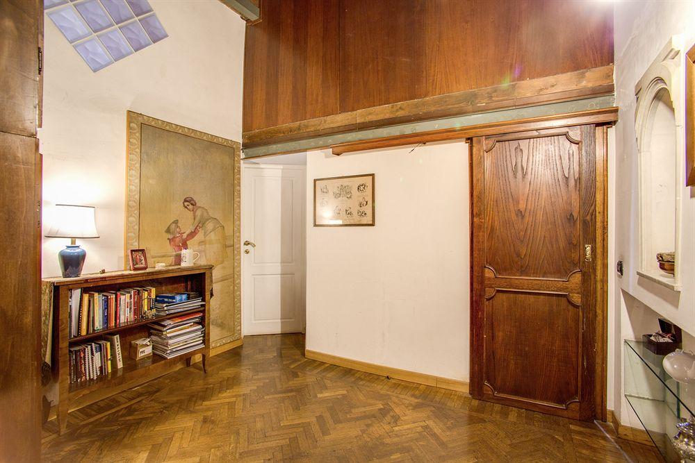 Vista Lobby La Casa del Capitano