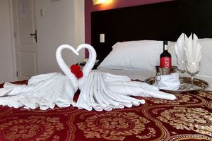 Alojamiento - Casa Real Hotel