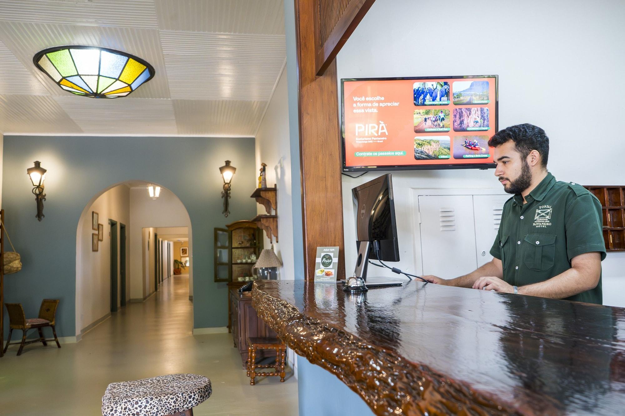 Vista Lobby PORTAL PANTANEIRO HOTEL