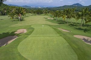 Alojamiento - El Corazon Resort