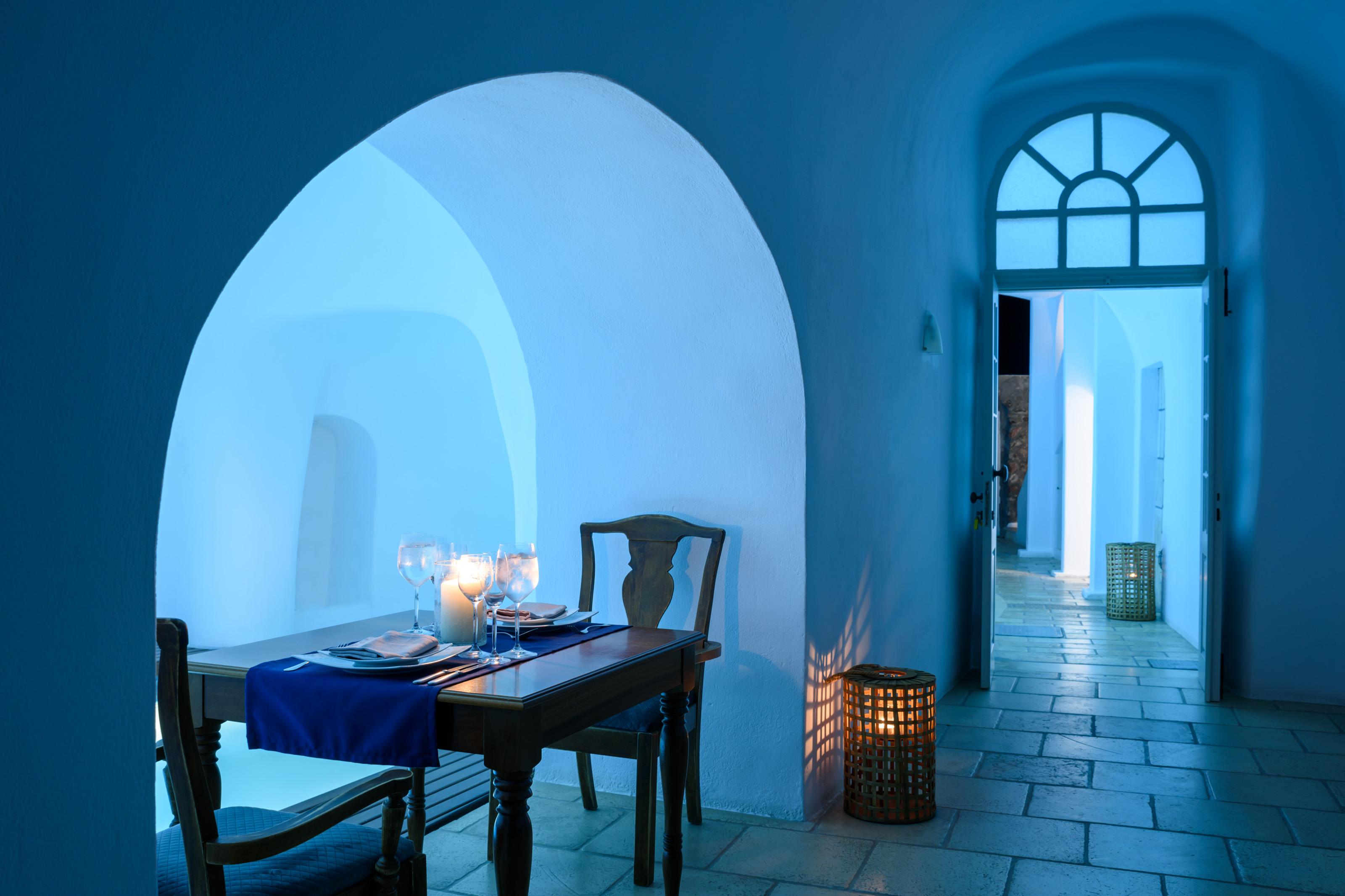 Restaurant Nefeles Luxury Suites