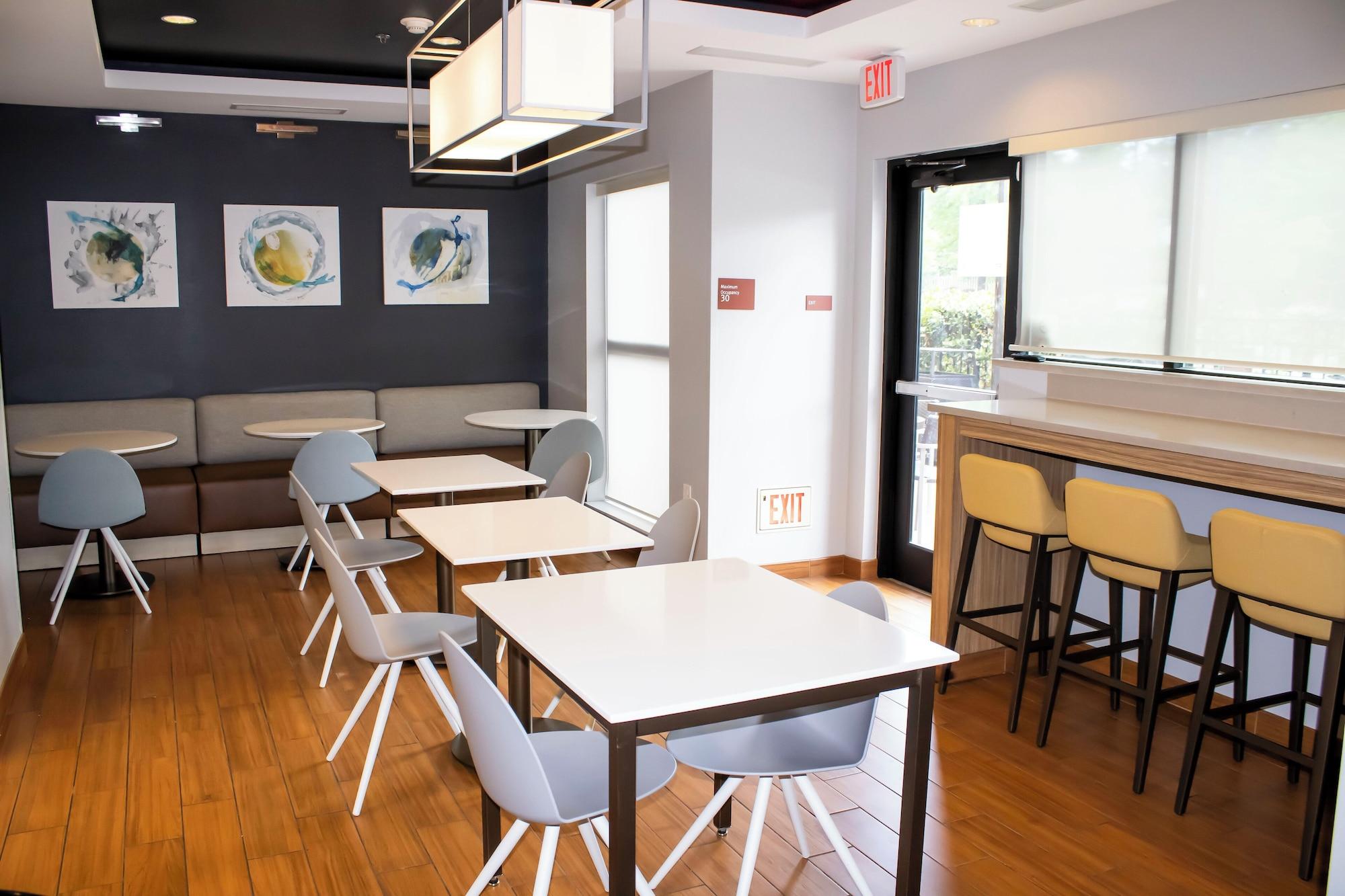 Restaurant Towneplace Suites Columbia Northwest/Harbison