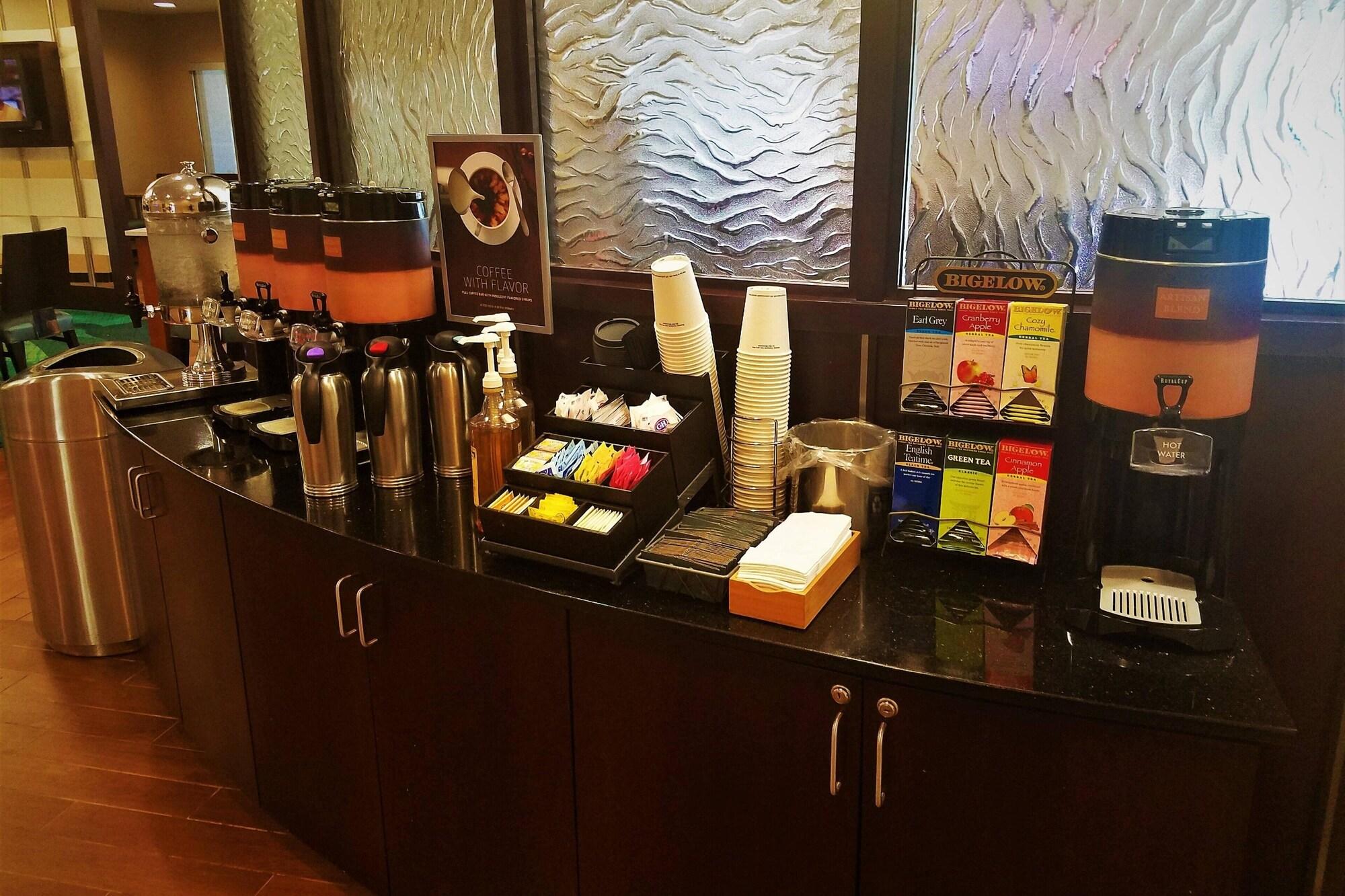 Restaurant SpringHill Suites by Marriott Modesto