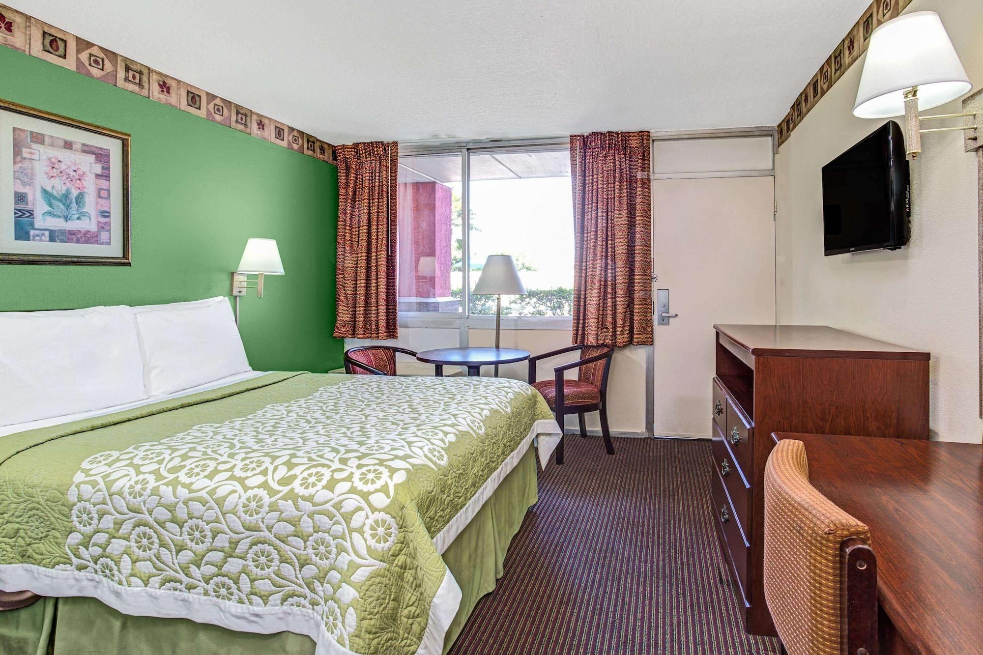 Habitación Days Inn by Wyndham York Alabama