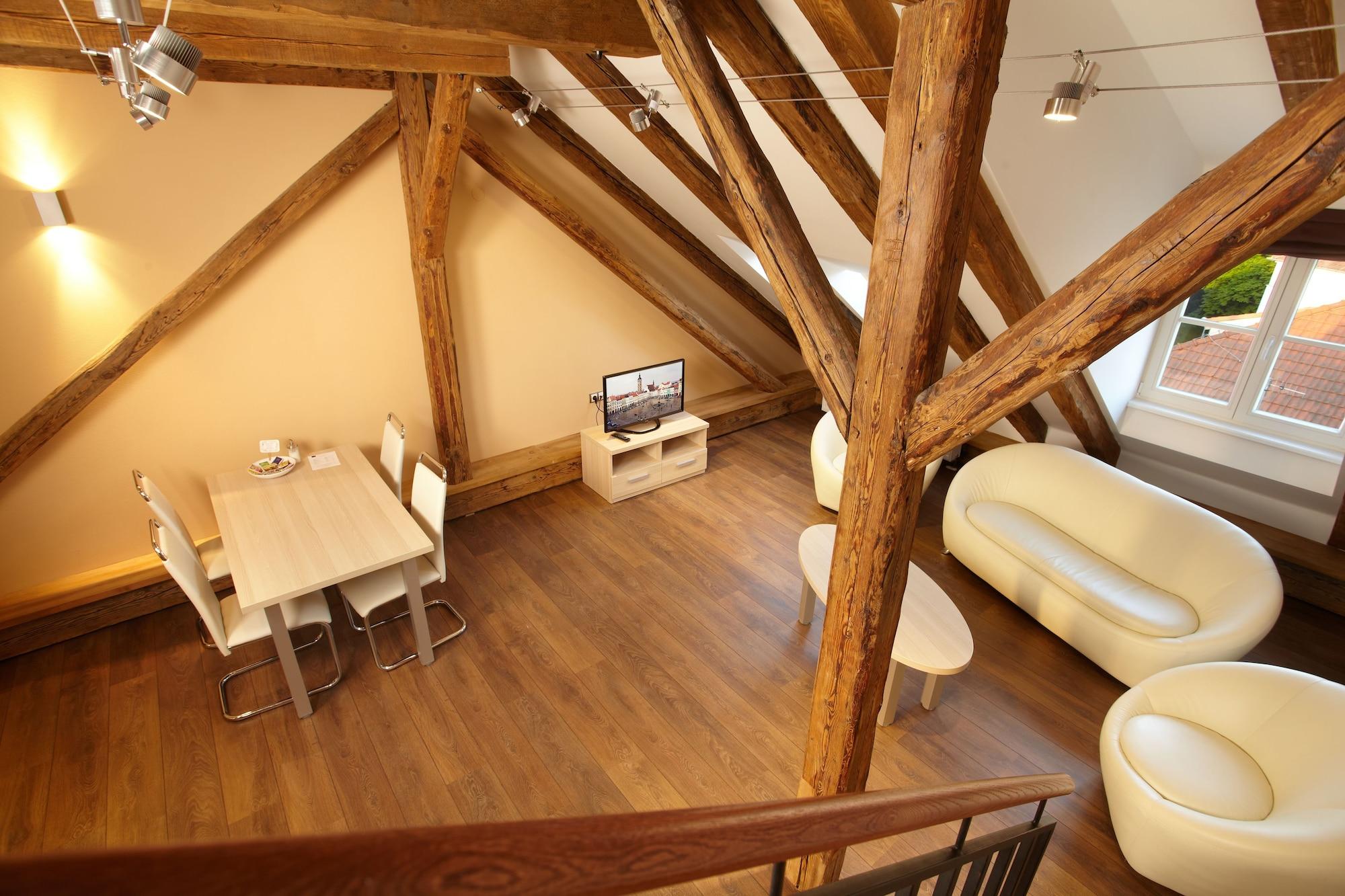 Varios Residence U Cerne Veze
