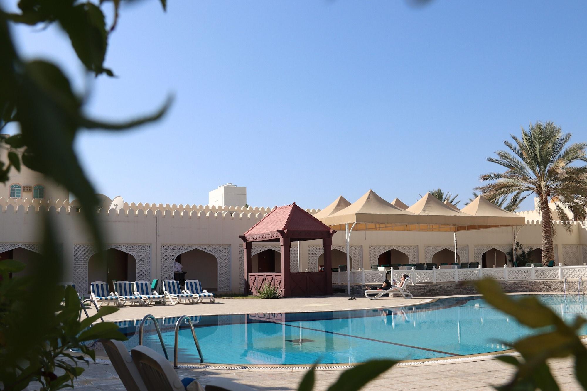 Vista Piscina FALAJ DARIS HOTEL