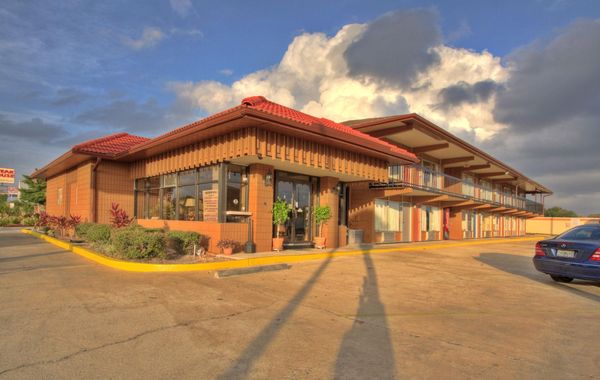 Hotel Bel-Air Orlando - Hoteles en Orlando, Florida