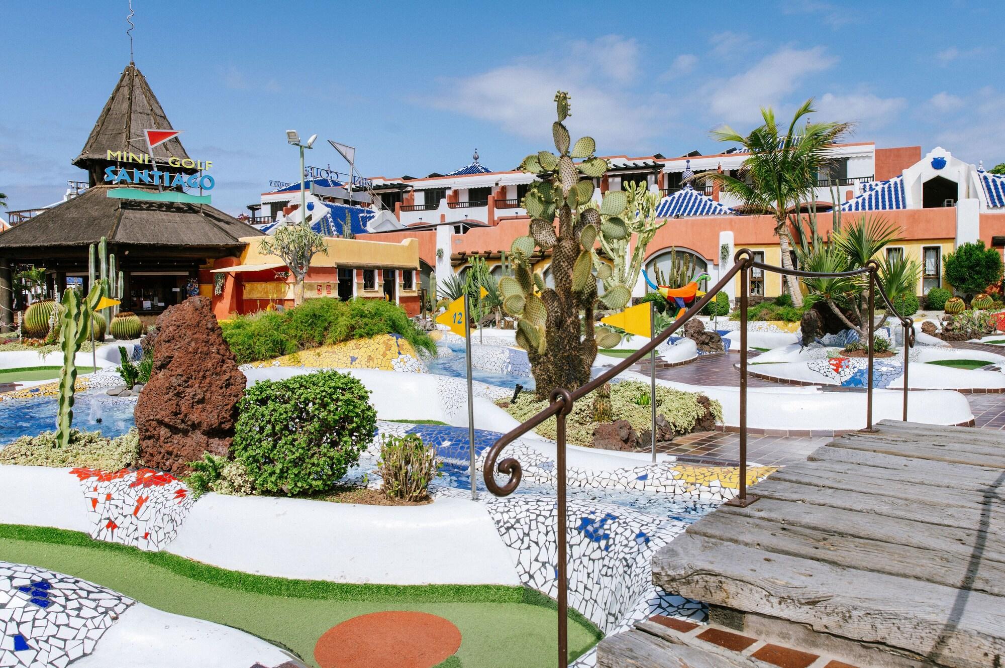 Campo de Golf Aparthotel Parque Santiago III