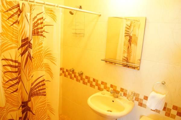 Baño Grand Hotel Mercedes