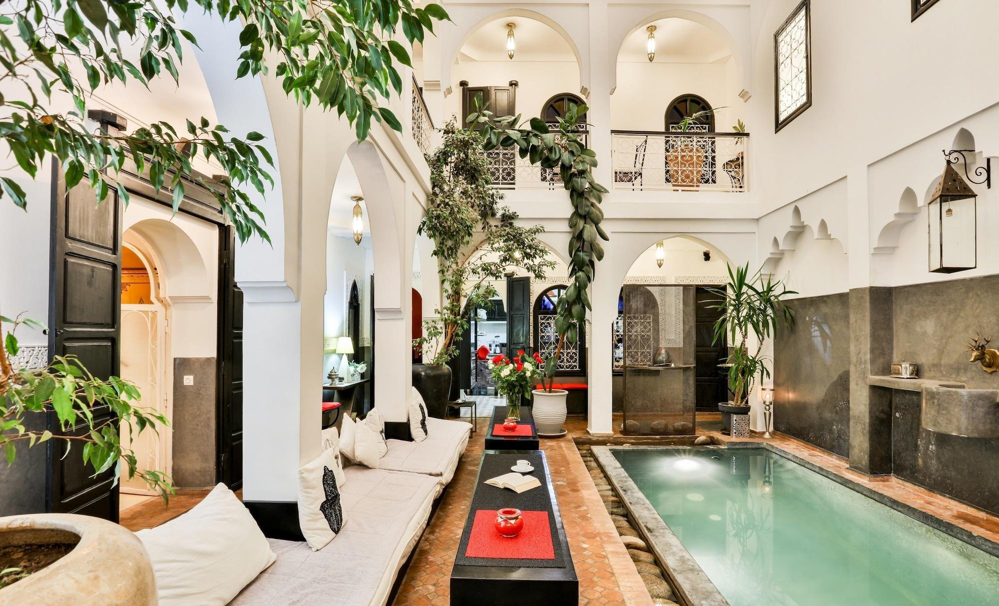 Vista Lobby Riad Al Boraq