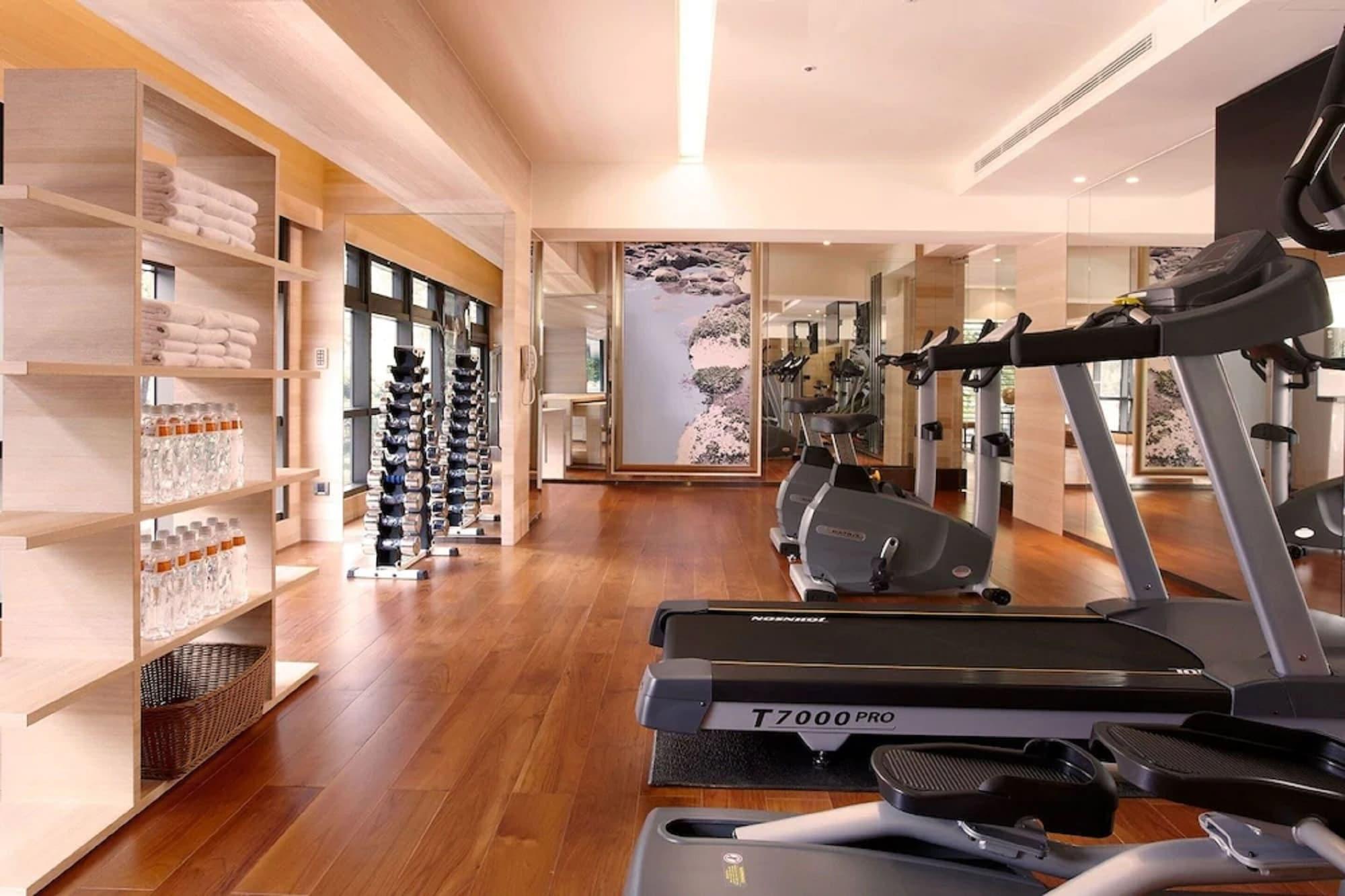 Gimnasio HOTEL COZZI Minsheng Taipei