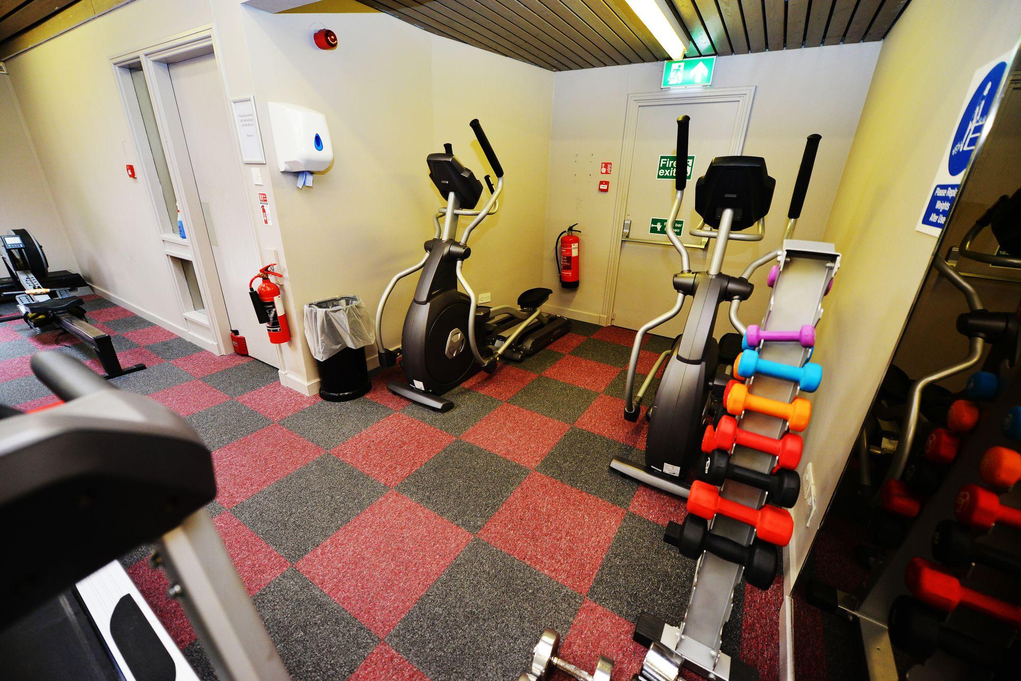 Gimnasio Glynhill Hotel