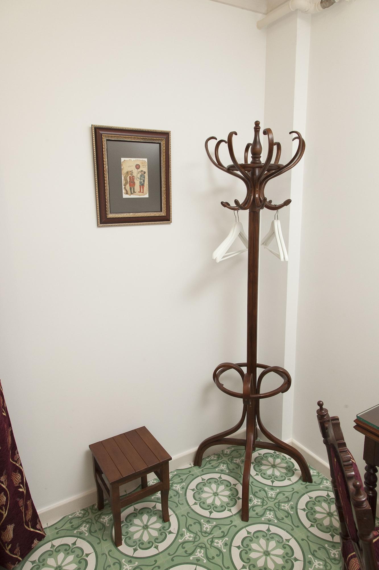 Set de Habitación Villa Pera Suite Hotel