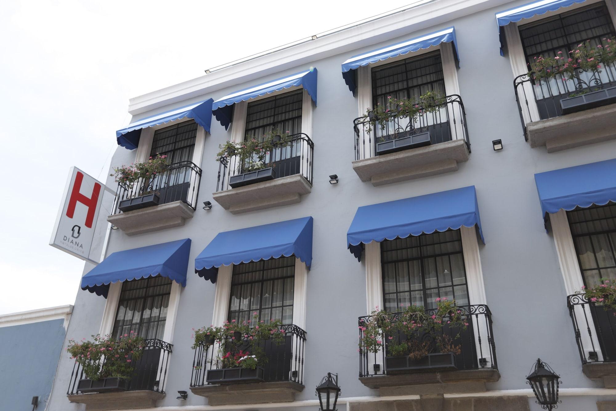 Vista Exterior Hotel Diana