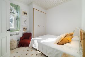 Aluguel por temporada - Country house, 25 minutes from Lisbon, with terrace and spacious garden with pool