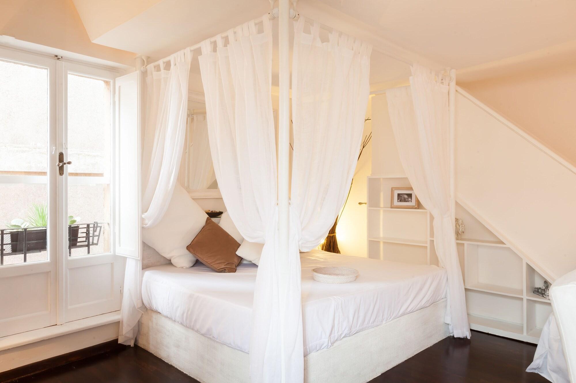 Vista Exterior Navona Deluxe Jolie